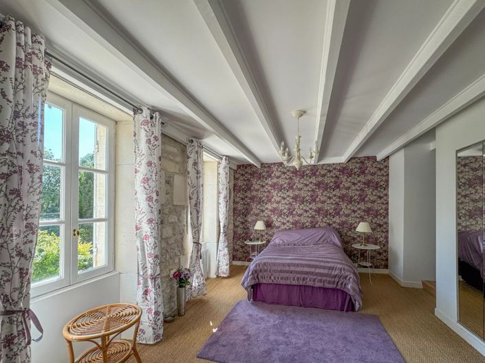 Image No.13-6 Bed House for sale