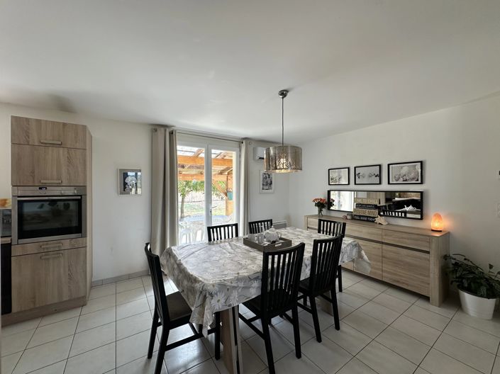 Image No.5-4 Bed House for sale