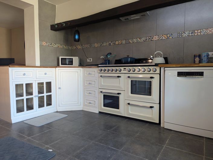 Image No.4-2 Bed Village House for sale