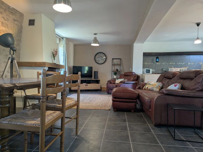 Image No.5-2 Bed Village House for sale