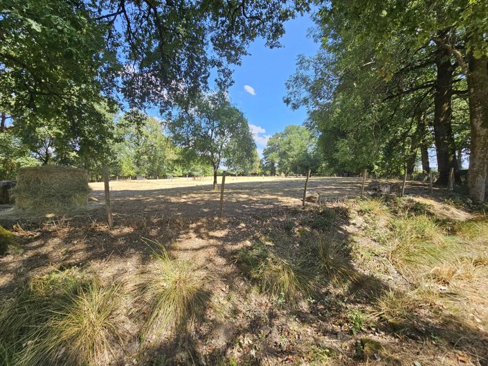 Image No.2-3 Bed Farmhouse for sale