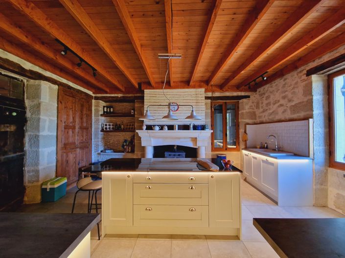 Image No.2-3 Bed House for sale
