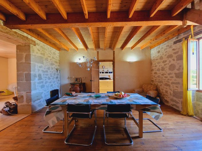 Image No.3-3 Bed House for sale