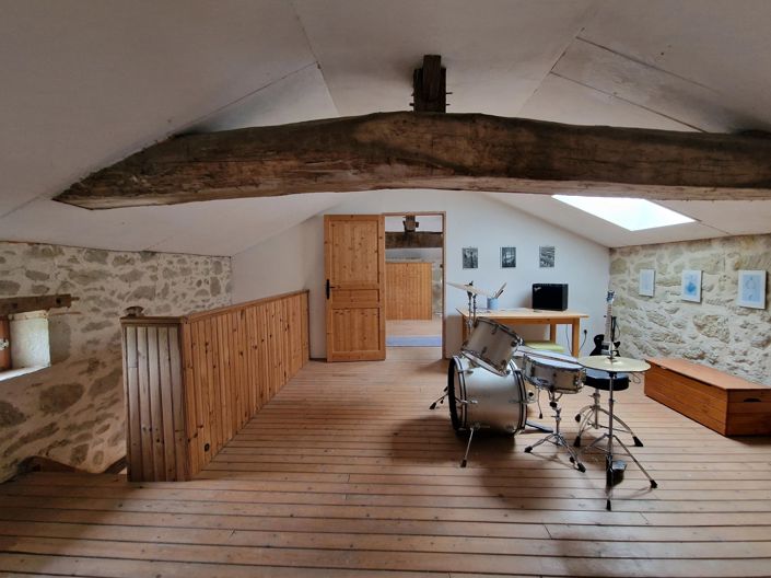 Image No.8-3 Bed House for sale