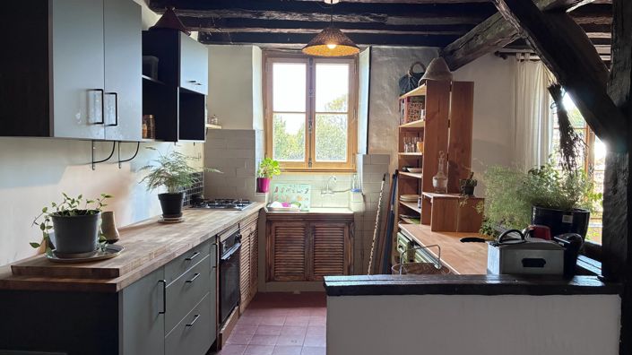 Image No.3-3 Bed House for sale