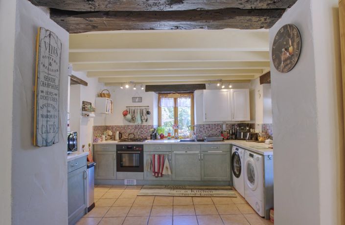 Image No.3-3 Bed House for sale