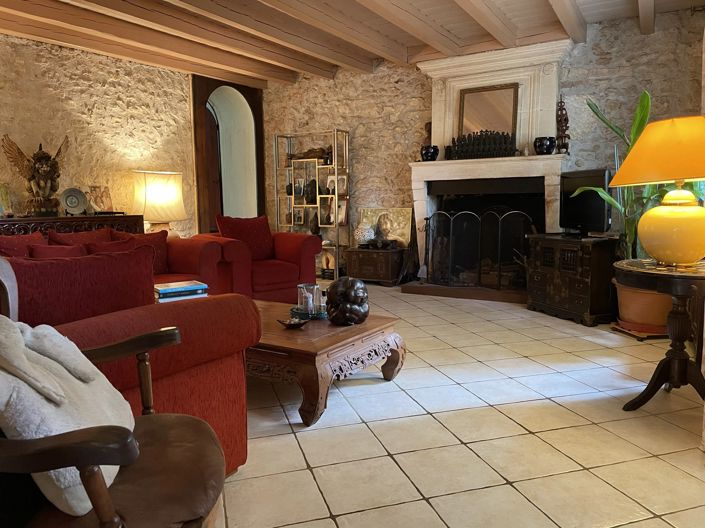 Image No.3-4 Bed Village House for sale