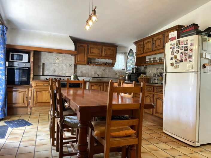 Image No.4-4 Bed Village House for sale