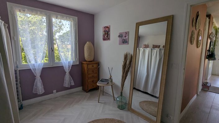 Image No.7-3 Bed Village House for sale
