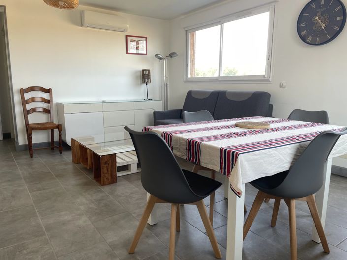 Image No.12-3 Bed House for sale