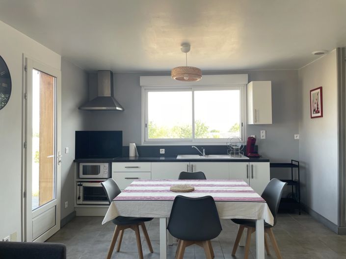 Image No.5-3 Bed House for sale