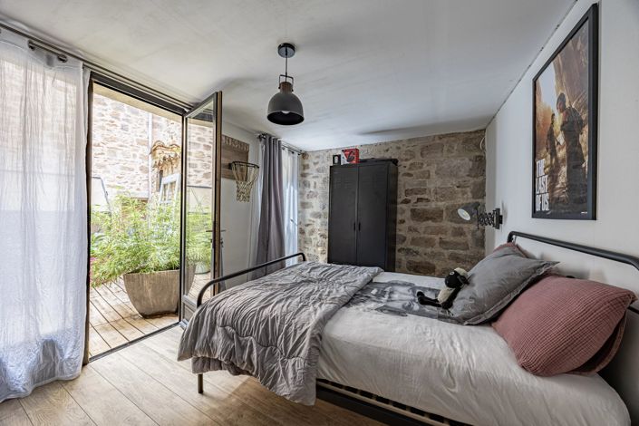 Image No.4-4 Bed House for sale