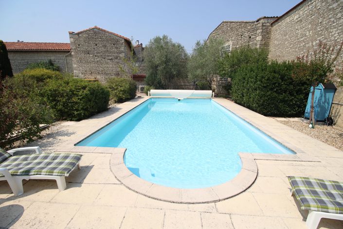 Image No.2-3 Bed House for sale