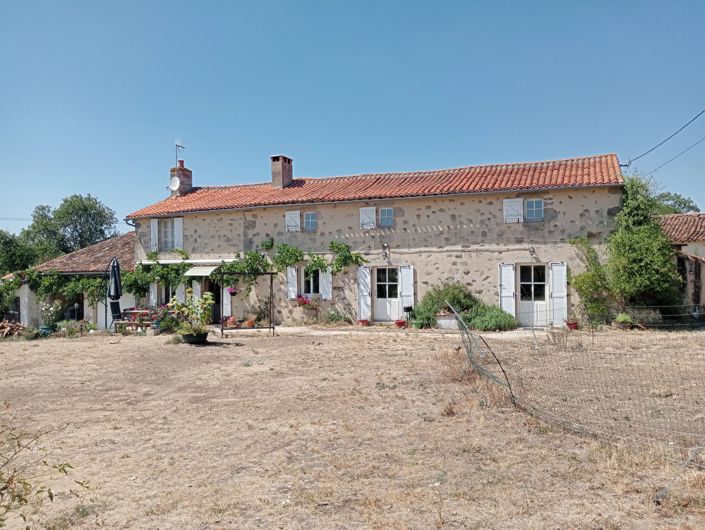 Image No.4-Ferme de 4 chambres à vendre à Parthenay