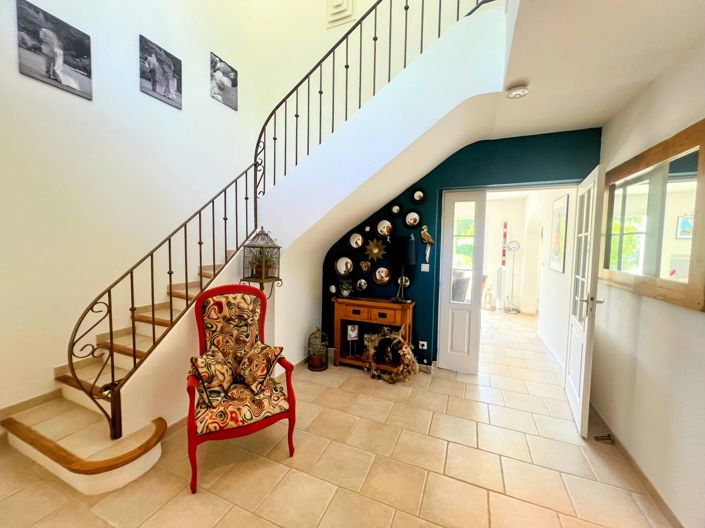 Image No.7-4 Bed House for sale