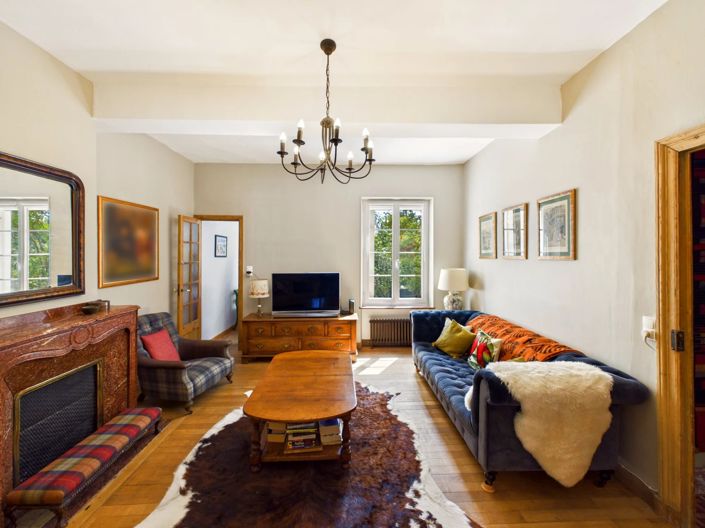 Image No.3-5 Bed House for sale