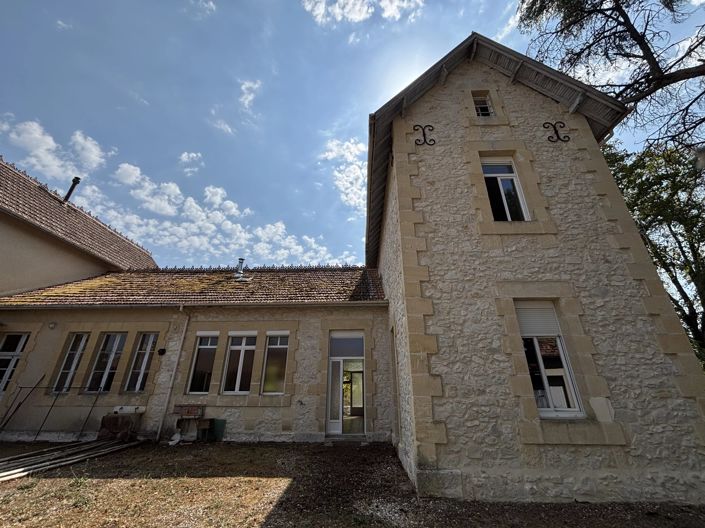 Image No.5-6 Bed Village House for sale