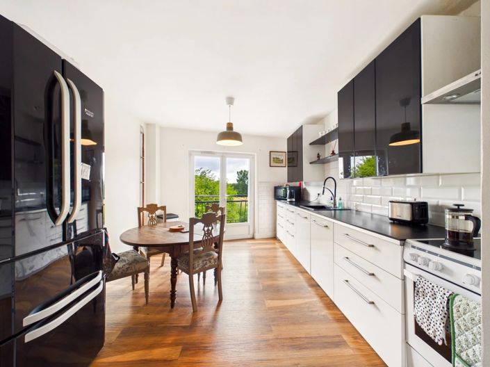 Image No.3-3 Bed Village House for sale