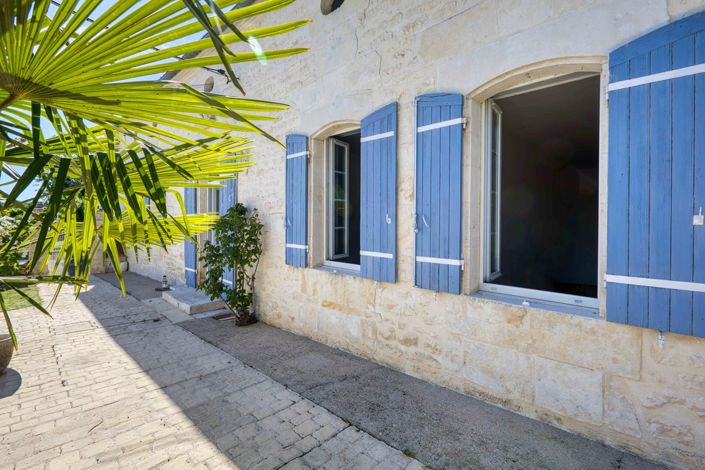 Image No.15-7 Bed House for sale