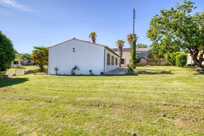 Image No.2-7 Bed House for sale
