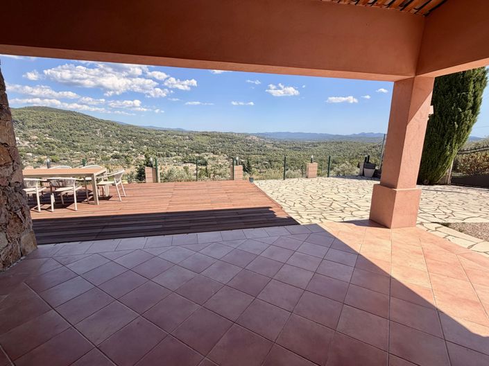 Image No.11-3 Bed House for sale