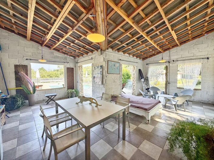 Image No.15-5 Bed House for sale
