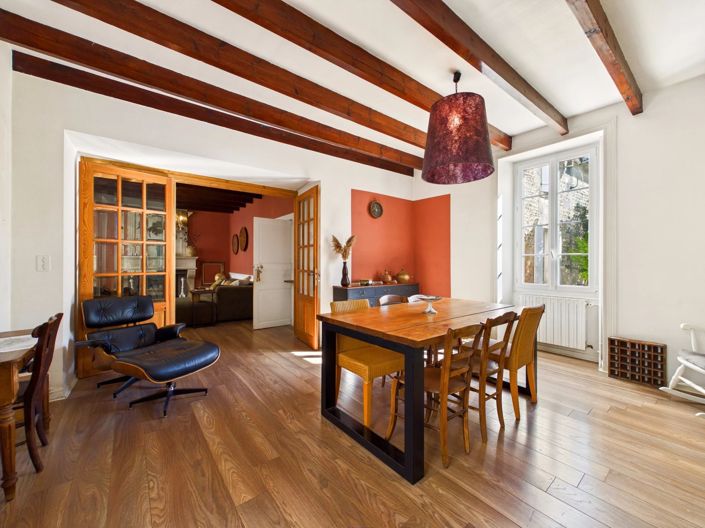 Image No.5-6 Bed House for sale
