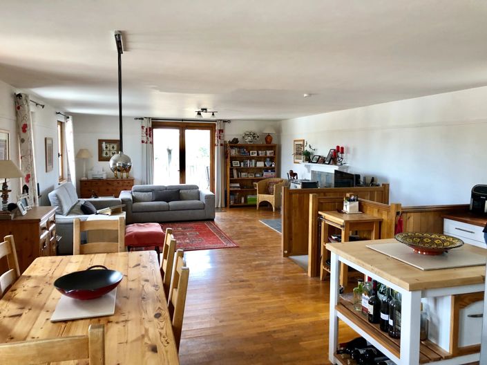 Image No.5-3 Bed Village House for sale