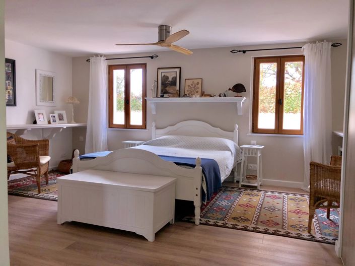 Image No.8-3 Bed Village House for sale