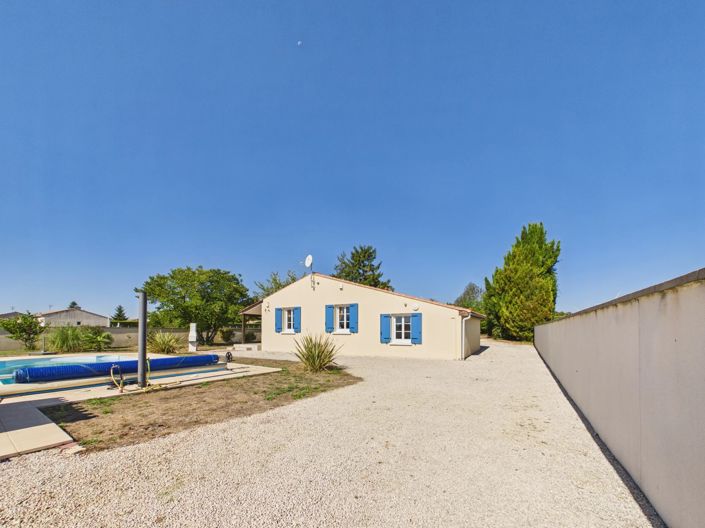 Image No.2-3 Bed House for sale