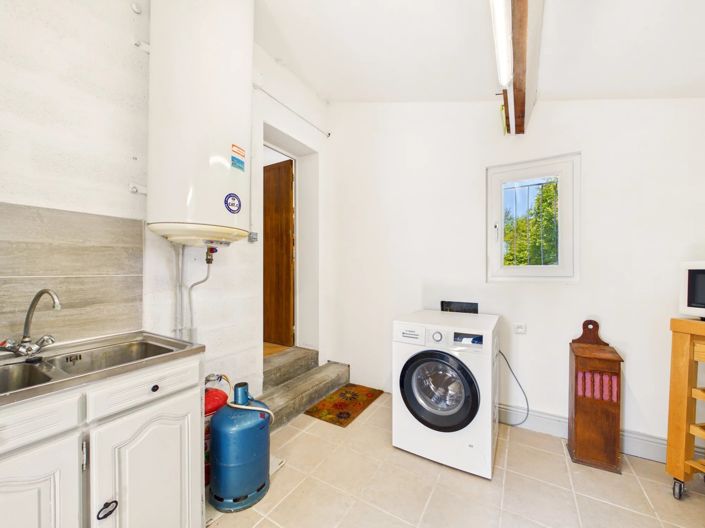 Image No.7-3 Bed House for sale