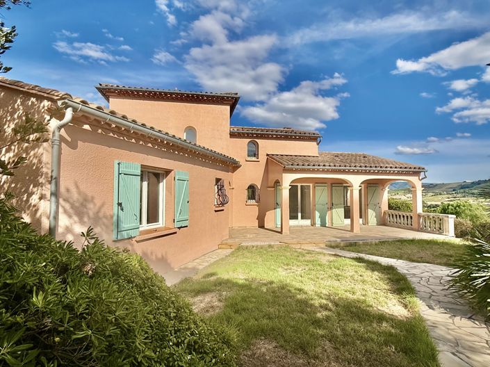 Image No.2-4 Bed House for sale