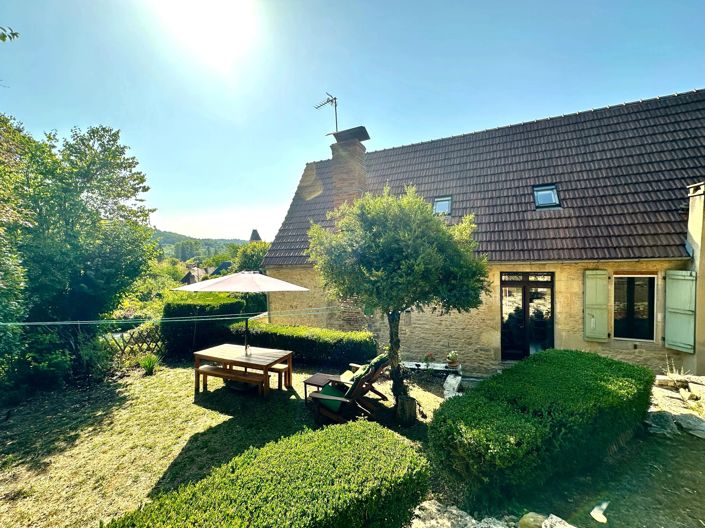 Image No.3-4 Bed Village House for sale