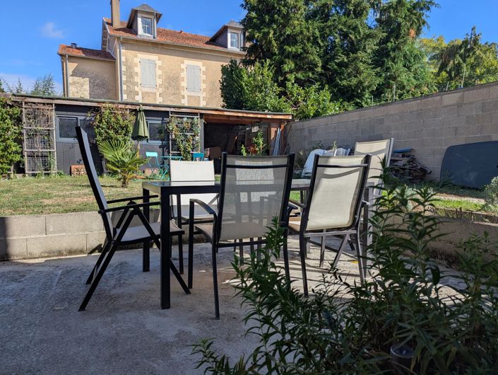 Image No.2-3 Bed House for sale