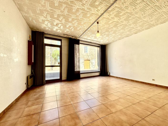 Image No.12-6 Bed House for sale