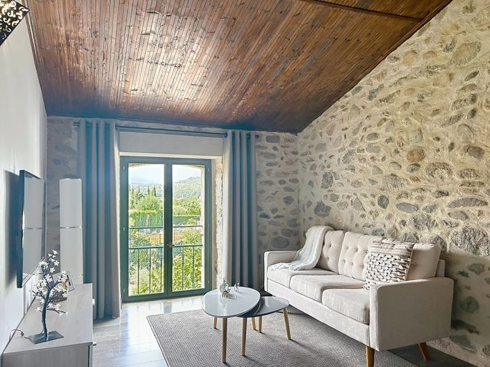 Image No.6-4 Bed Village House for sale