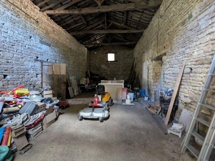 Image No.14-3 Bed House for sale
