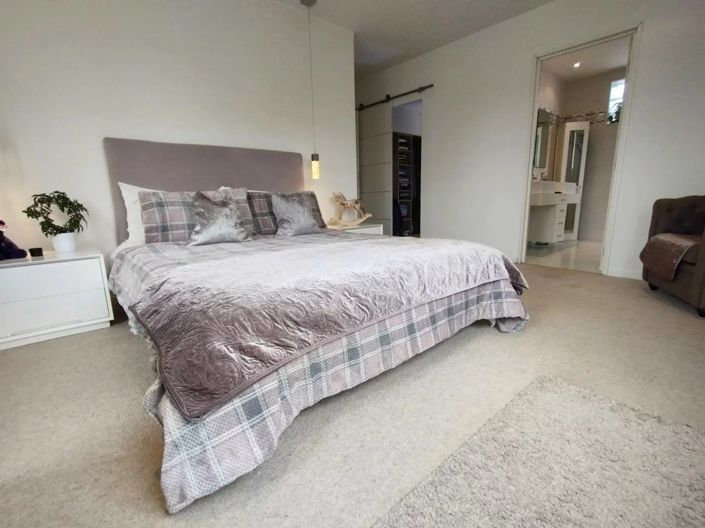 Image No.9-3 Bed House for sale