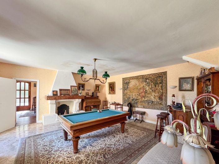Image No.2-7 Bed Village House for sale