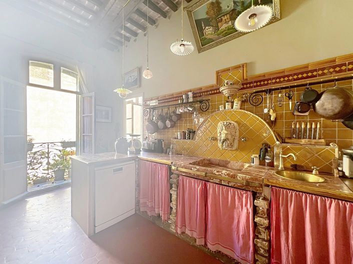 Image No.6-4 Bed Village House for sale