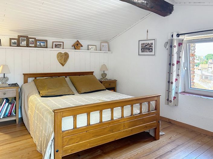 Image No.8-3 Bed Village House for sale