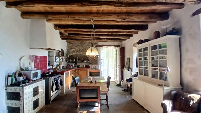 Image No.10-2 Bed House for sale