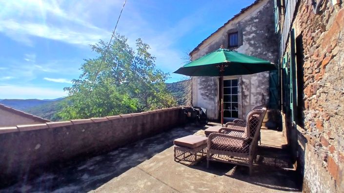 Image No.5-2 Bed House for sale