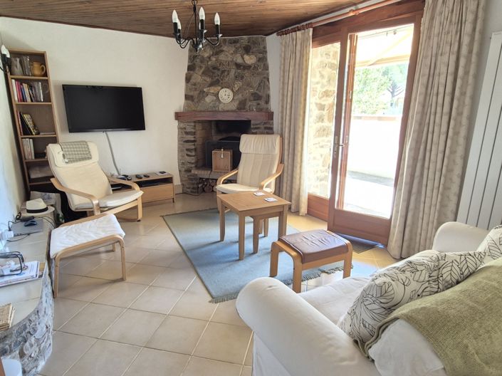 Image No.9-3 Bed House for sale