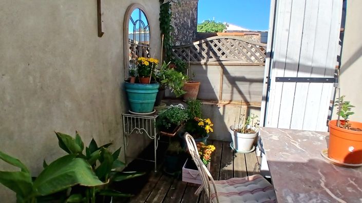 Image No.7-2 Bed House for sale