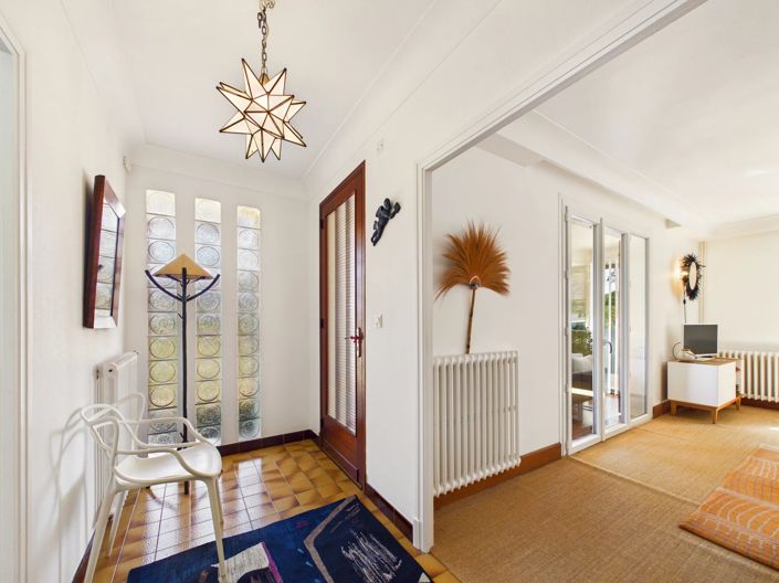 Image No.5-3 Bed House for sale