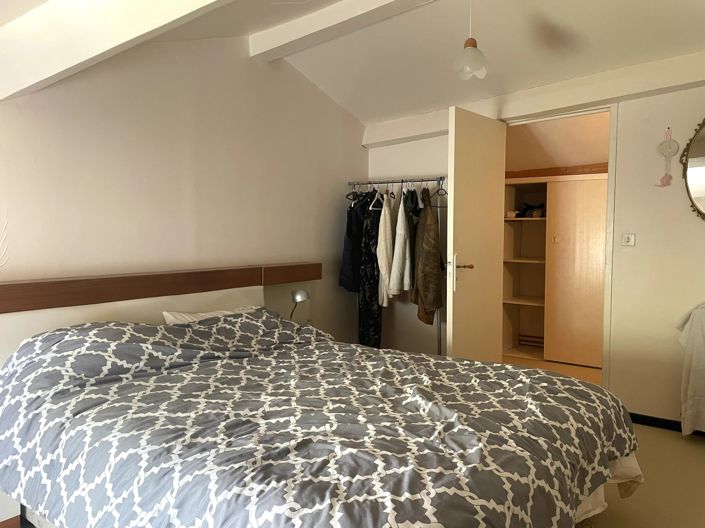 Image No.13-4 Bed House for sale