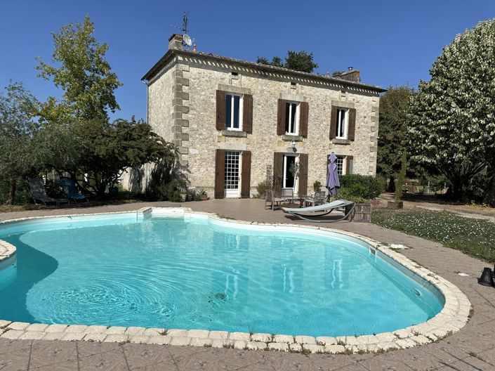 Image No.9-6 Bed House for sale
