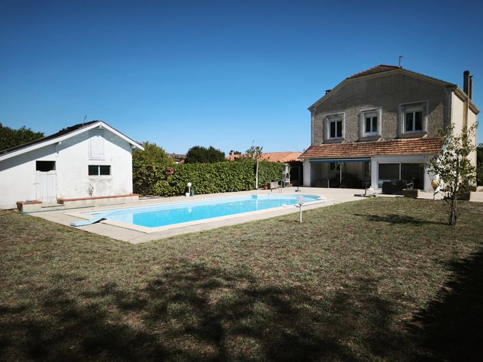 Image No.14-5 Bed House for sale