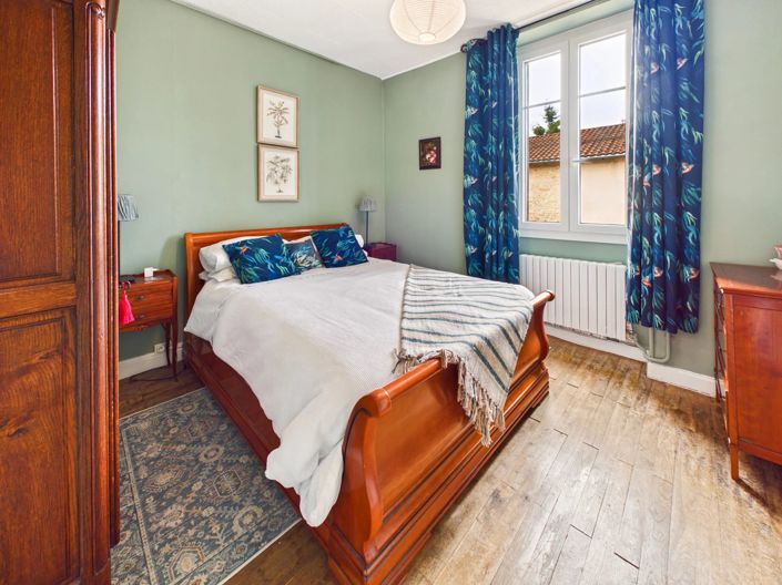 Image No.6-5 Bed Village House for sale